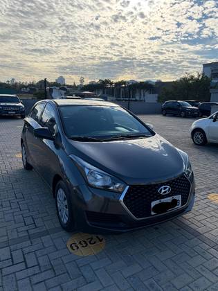 HYUNDAI HB20 1.0 UNIQUE 12V FLEX 4P MANUAL HYUNDAI HB20 1.0 UNIQUE 12V FLEX 4P MANUAL